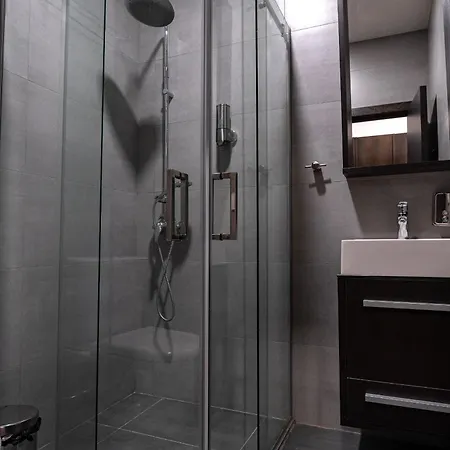 Aparthotel Astral